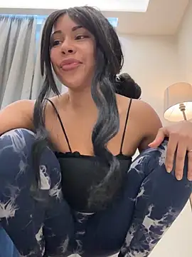 Онлайн чат XXX HaileyDiana