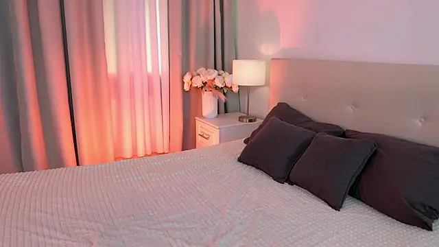 Živý XXX chat FiaMoor