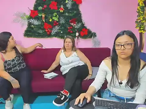 Czat XXX na żywo – lesbiancuple