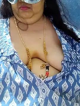 Вебкам-шоу tamilthanushri