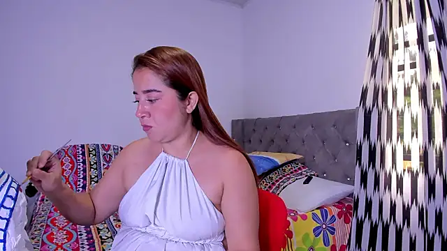 naive_natty10: απευθείας συνομιλία ΧΧΧ