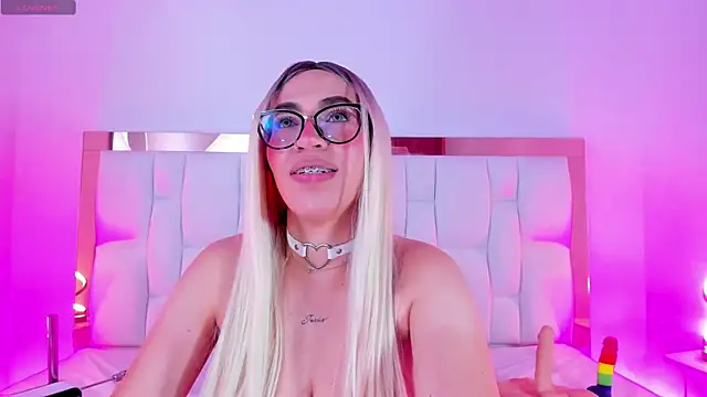 CamilleJuicy_'s Live XXX Chat