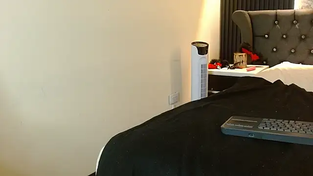 Lolagolden1 Chat XXX live