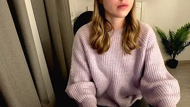 XXX chat uživo modela Just_L0VE_me