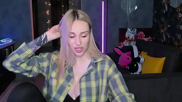 Blckmirrorr: απευθείας συνομιλία ΧΧΧ