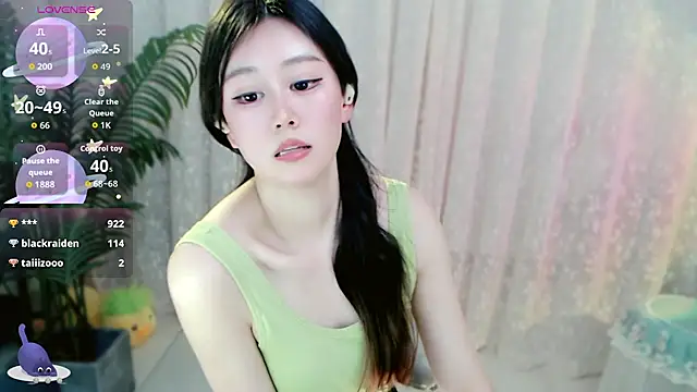 Aimee-520's Live XXX Chat