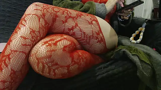 Sihirli_Serra live XXX chat