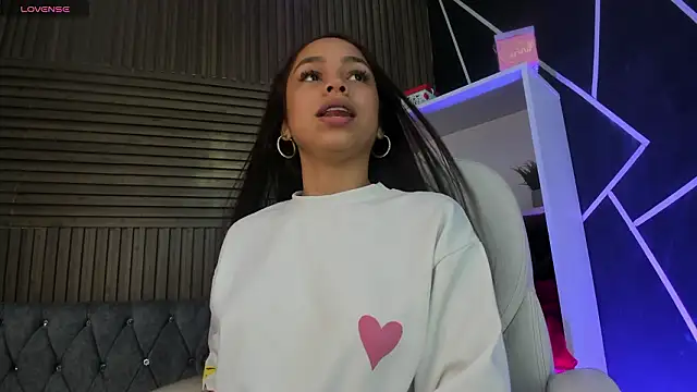 CarolineFyre Chat XXX live