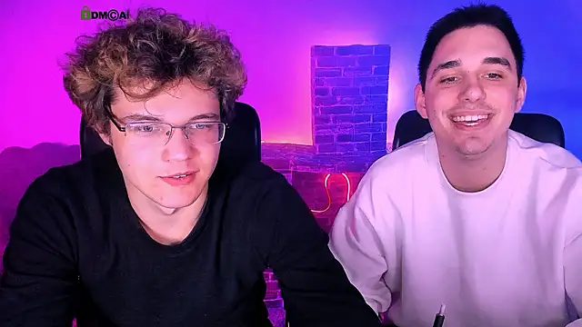 Chatroom XXX en direct de lucas_long_