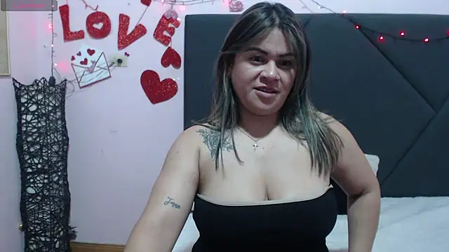 pamela_echeverria's Live XXX Chat