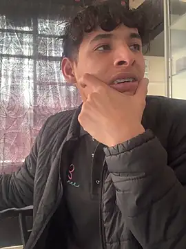 Chat XXX en directo de MaxStar26