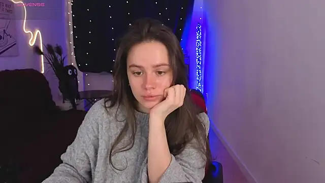 Emillias élő XXX-chatje