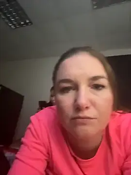 _Mila_Loven Webbikameraesitys