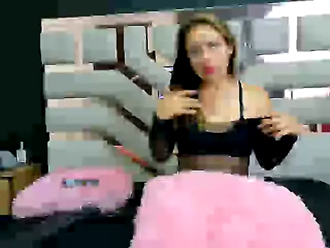 karolain_thomson: онлайн-секс-чат