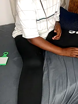 nastyslimy Chat XXX live