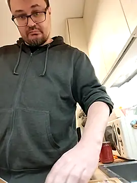 Živý XXX chat SirAbuser