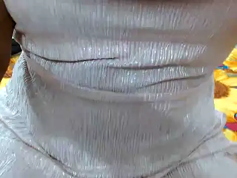 Онлайн чат XXX raveena_hot