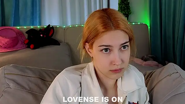 Онлайн чат XXX AngelicRice