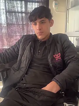 MaxStar26 live XXX chat