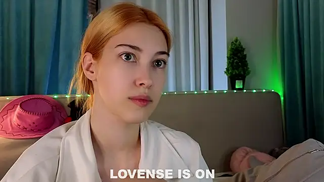 Chatroom XXX en direct de AngelicRice