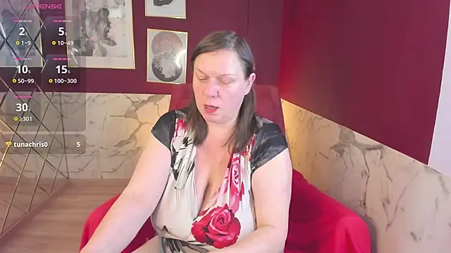 KellyPerfection élő XXX-chatje