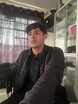 MaxStar26のライブXXXチャット