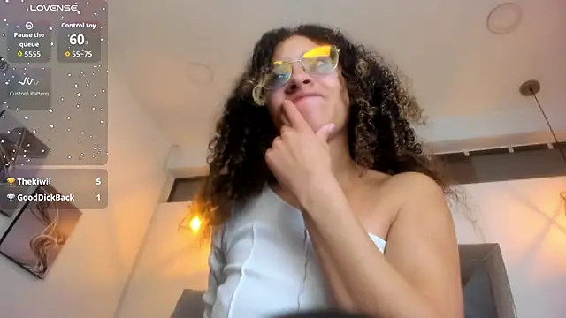 Hanna_Cornee_ – Live XXX-chat