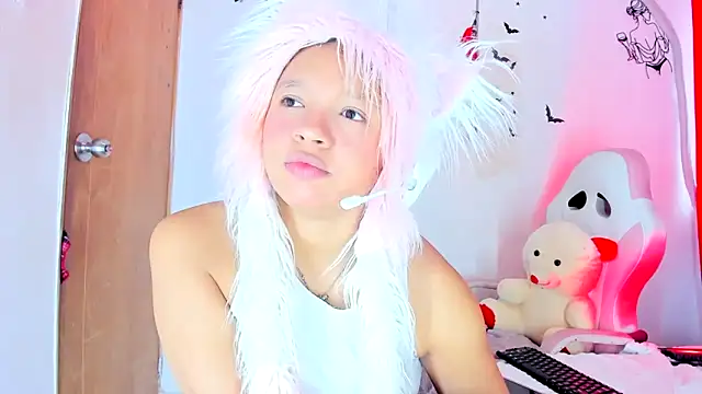 Emily_Coper18 live XXX chat