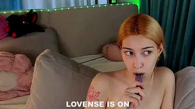 AngelicRice Webcam Show