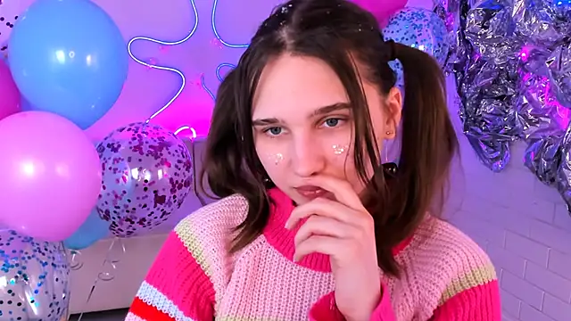 TessaMill 라이브 XXX 채팅