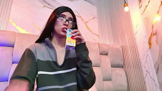 MichaelRossexxx Adlı Modelin Canlı XXX Sohbeti