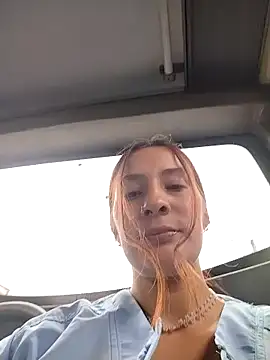 Chat XXX en directo de Mery_Moon123