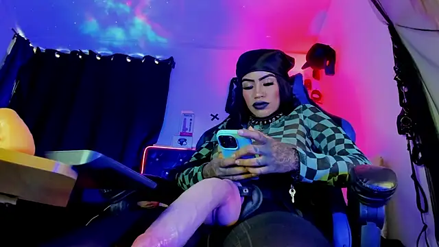 Czat XXX na żywo – deborah_tatto