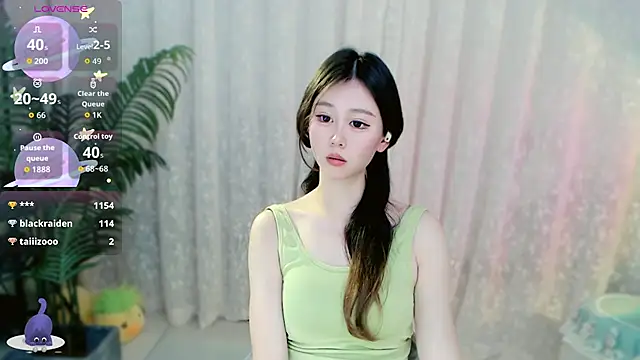 Aimee-520のライブXXXチャット