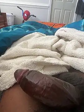 Daddyy000dd: вебкам-шоу