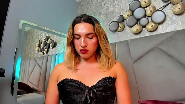 TomLondon_ Chat XXX in diretta