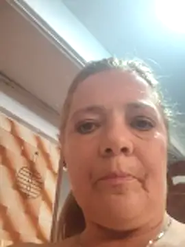 karlaanqui1 Adlı Modelin Web Kamerası Şovu