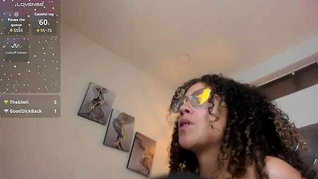 Hanna_Cornee_ – Live XXX-chat