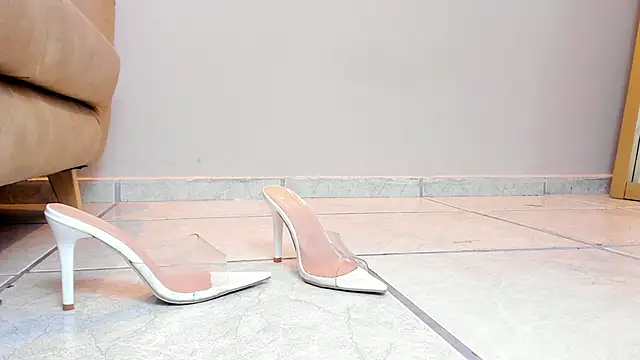 Chat XXX en directo de Lia_walton