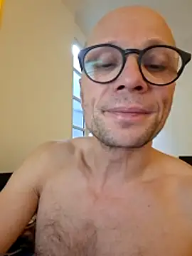 wedge75 élő XXX-chatje