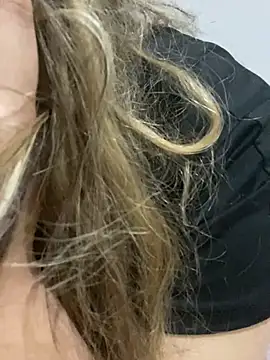 yassminsexy22 在線直播表演