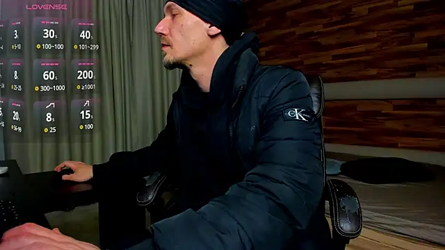 MateoBenjaminX élő XXX-chatje