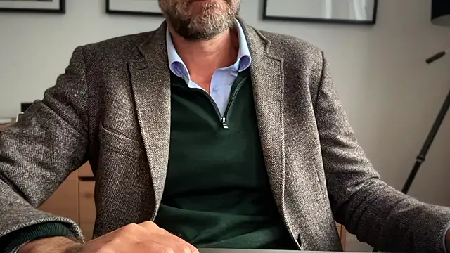 mecchaude élő XXX-chatje