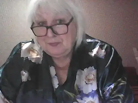 Alexia64231's Webcam Show