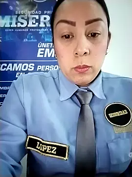 CRISTAL__11 Live XXX Chat