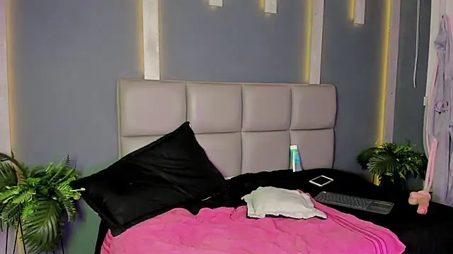 ArohomLester élő XXX-chatje