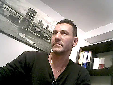 mastercharisma35's Live XXX Chat