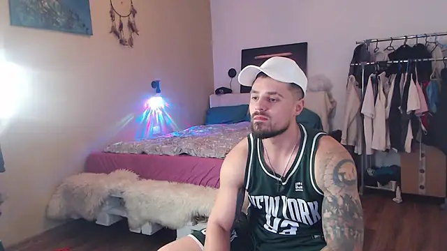 Živý XXX chat Tiberius_hunk