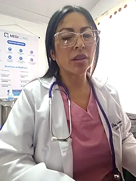 Czat XXX na żywo – JustSamantha_