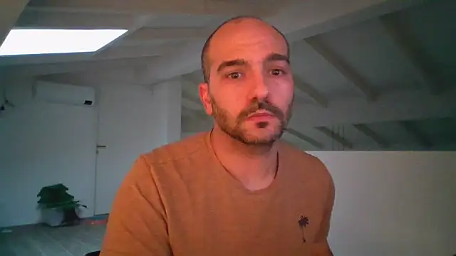 skydanma Show in webcam